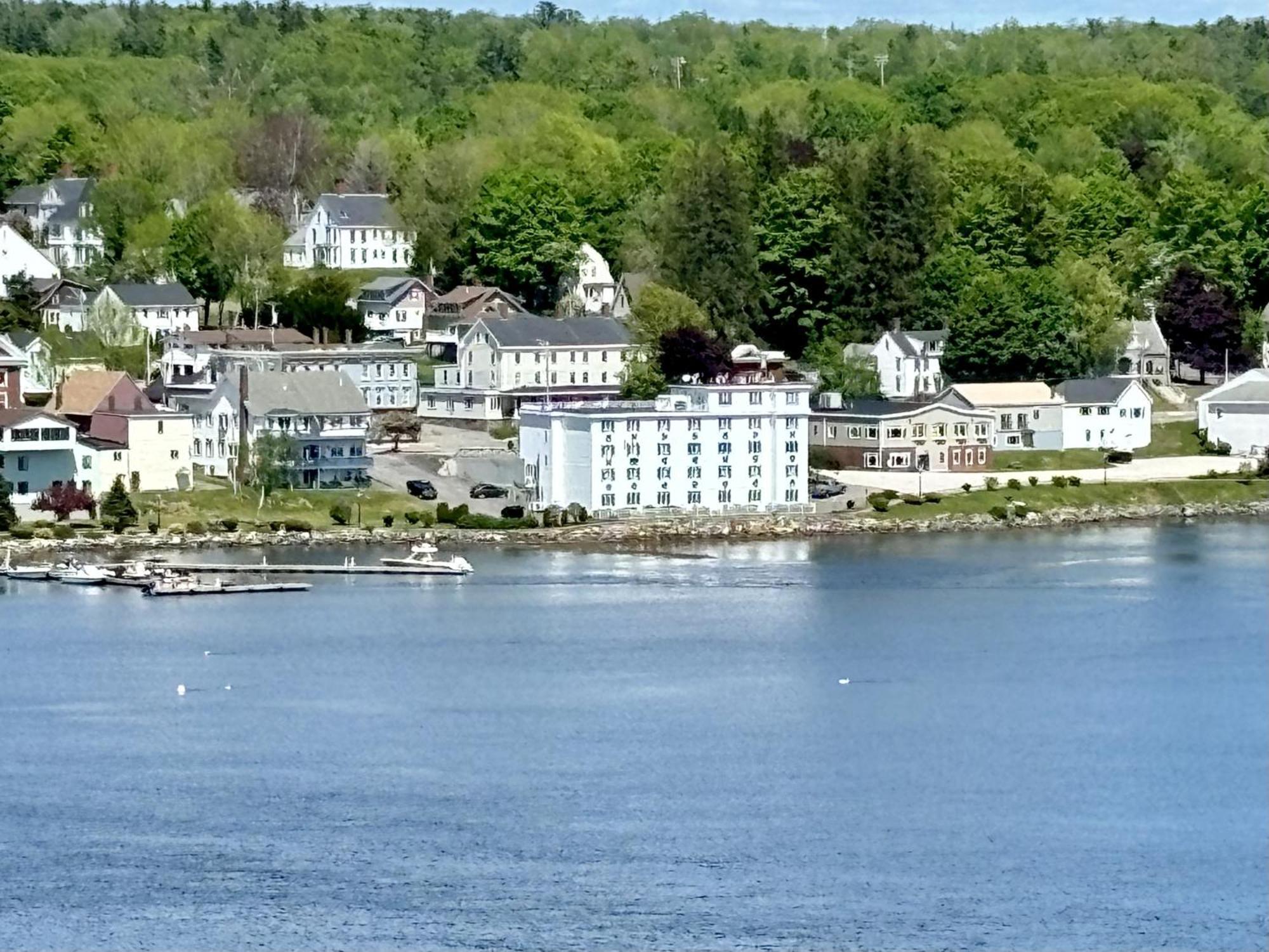 Fort Knox Inn Bucksport Eksteriør bilde